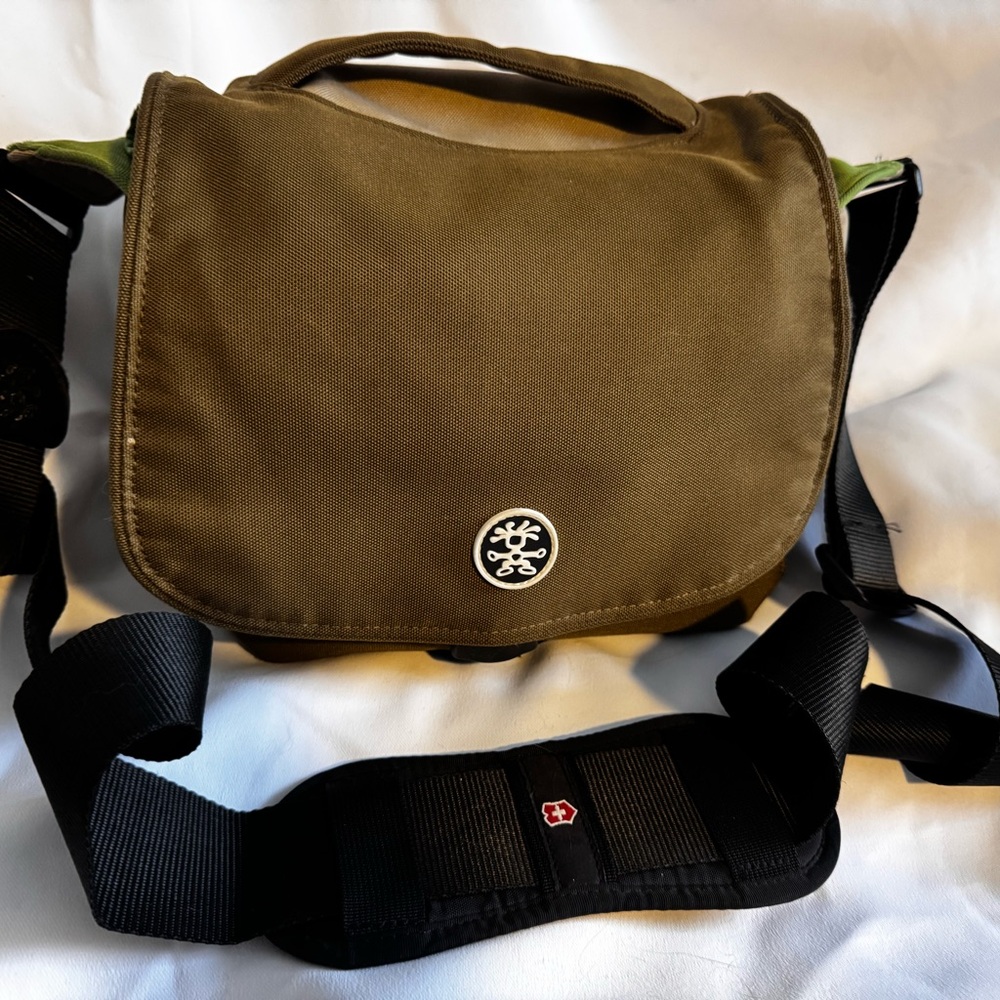 Stylish Olive Green Crossbody Camera Bag